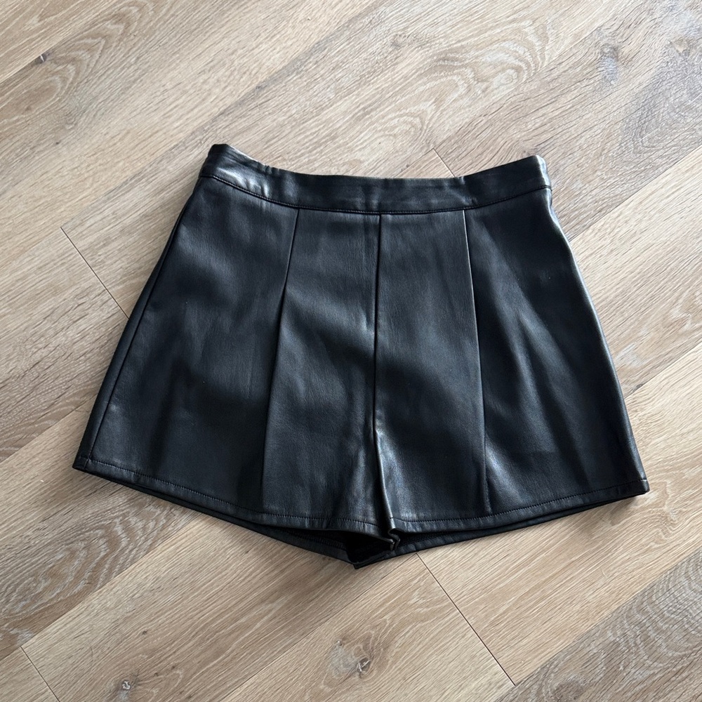 Missguided faux Leather Shorts